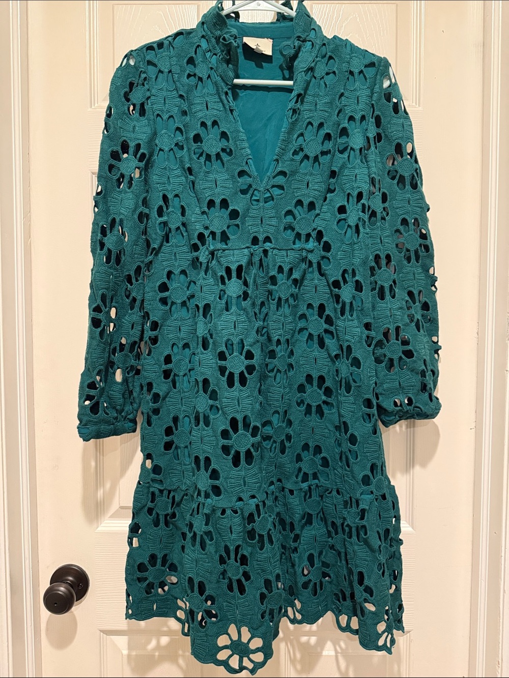 Women's Tuckernuck rich green Lace A-Line Dress. Worn once. M perfect condition